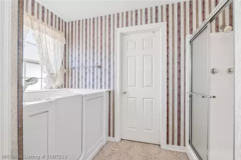 Bath - 6301 Cedar Break Dr, Fort Smith, AR 72916 photo 3 of 5
