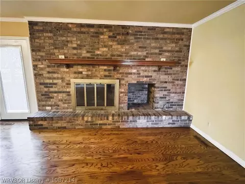 Living - 2100 S 70th St, Fort Smith, AR 72903 photo 2 of 5