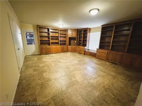 Living - 2100 S 70th St, Fort Smith, AR 72903 photo 4 of 5