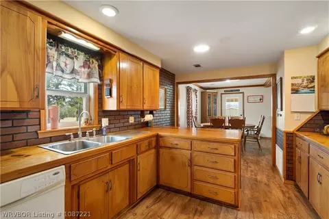 Kitchen - 477 Goodwin Addition Dr, Paris, AR 72855 photo 2 of 3