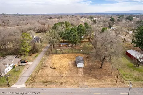 412 3rd St, Midland, AR 72945