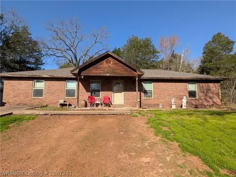 1606 Big Cedar Ln, Cedarville, AR 72932