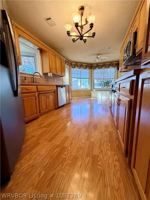 Kitchen - 9912 Glen Flora Cir, Fort Smith, AR 72908 photo 1 of 1
