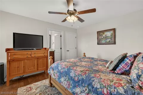 Bedroom - 8723 Reata St, Fort Smith, AR 72916 photo 7 of 10