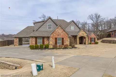 Exterior - 8723 Reata St, Fort Smith, AR 72916 photo 3 of 9