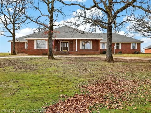 Exterior - 42267 Timber Ridge Rd, Howe, OK 74940 photo 2 of 8