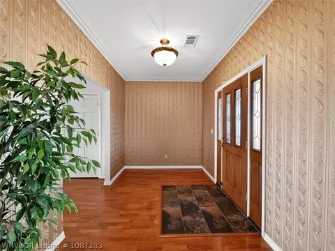 Entry Way - 42267 Timber Ridge Rd, Howe, OK 74940 photo 2 of 4