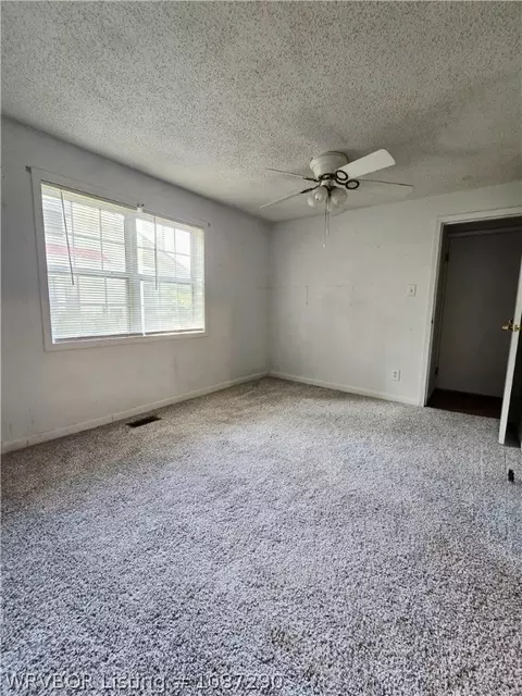 Bedroom - 714 E Chism St, Paris, AR 72855 photo 1 of 2