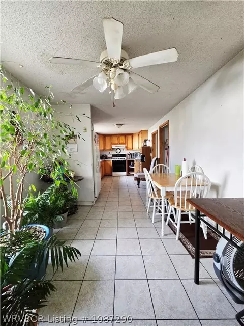 Entry Way - 714 E Chism St, Paris, AR 72855 photo 1 of 1