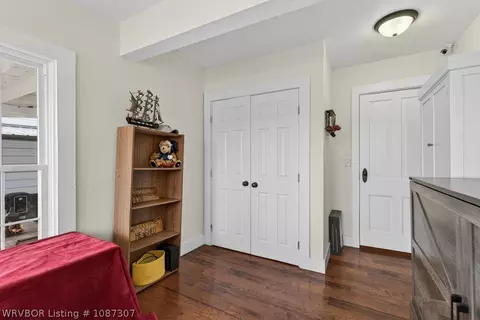 Entry Way - 504 S 9th St, Paris, AR 72855 photo 2 of 4