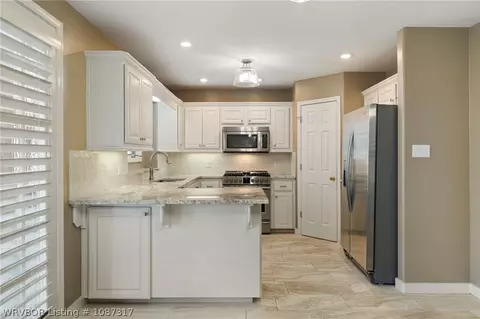 Kitchen - 8601 Timberlyn Way, Fort Smith, AR 72903 photo 1 of 2
