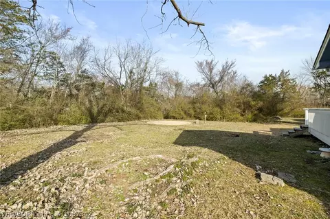 Exterior - 111 Cedar Ave, Alma, AR 72921 photo 8 of 9