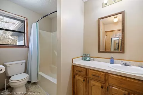 Bath - 111 Cedar Ave, Alma, AR 72921 photo 1 of 4