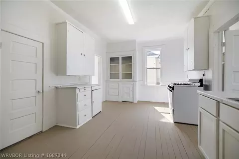 Kitchen - 1018 S 25th St, Fort Smith, AR 72901 photo 1 of 1