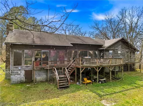 6611 N Starr Ridge Rd, Proctor, OK 74457