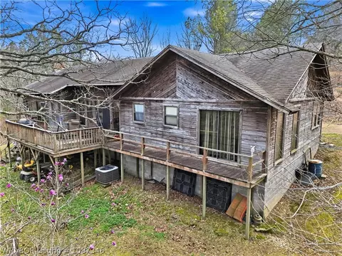 6611 N Starr Ridge Rd, Proctor, OK 74457