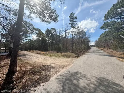 9609 Fox Pit Rd, Hackett, AR 72937