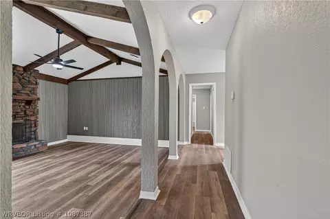Entry Way - 504 M St, Barling, AR 72923 photo 1 of 2