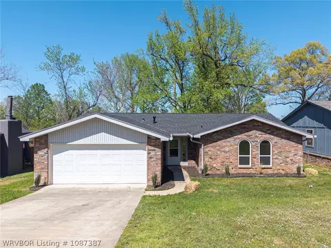 Exterior - 504 M St, Barling, AR 72923 photo 2 of 7
