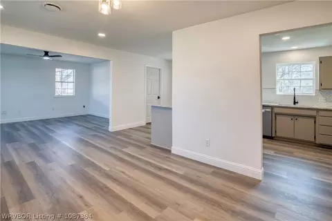 Living - 2 S 15th St, Lavaca, AR 72941 photo 7 of 8