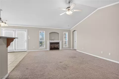 Living - 2912 Brighton Ct, Fort Smith, AR 72903 photo 4 of 5