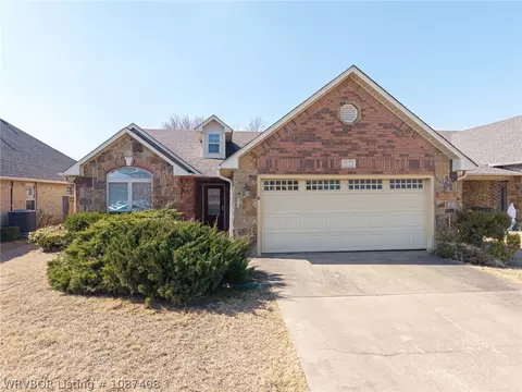 2912 Brighton Ct, Fort Smith, AR 72903