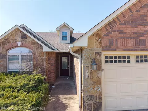 Exterior - 2912 Brighton Ct, Fort Smith, AR 72903 photo 2 of 4