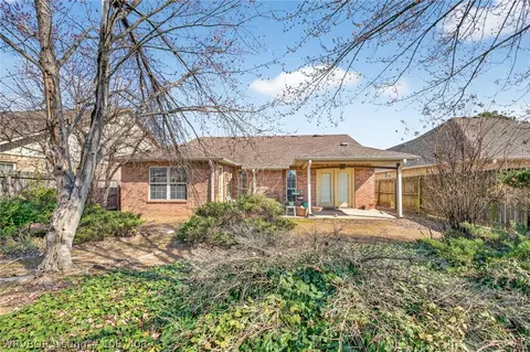 Exterior - 2912 Brighton Ct, Fort Smith, AR 72903 photo 3 of 4