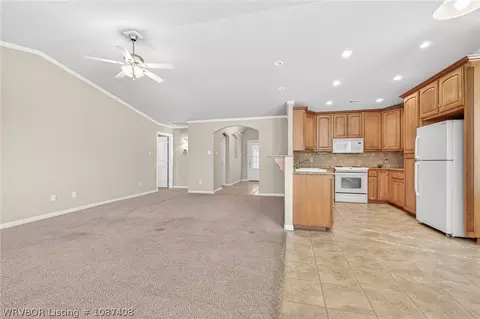 Living - 2912 Brighton Ct, Fort Smith, AR 72903 photo 1 of 5