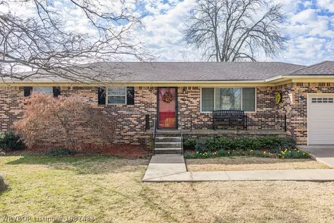 Exterior - 3700 Dallas St, Fort Smith, AR 72903 photo 5 of 5