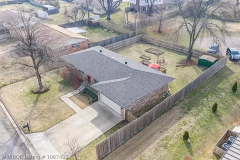 View/Area - 3700 Dallas St, Fort Smith, AR 72903 photo 1 of 2