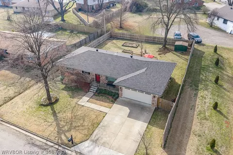 View/Area - 3700 Dallas St, Fort Smith, AR 72903 photo 2 of 2