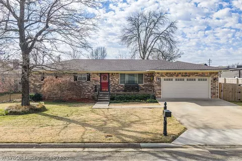 3700 Dallas St, Fort Smith, AR 72903