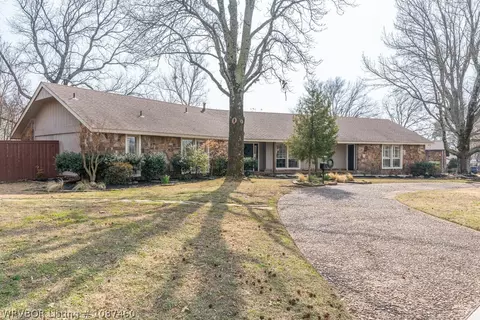 2100 Queensbury Way, Fort Smith, AR 72908 photo 2