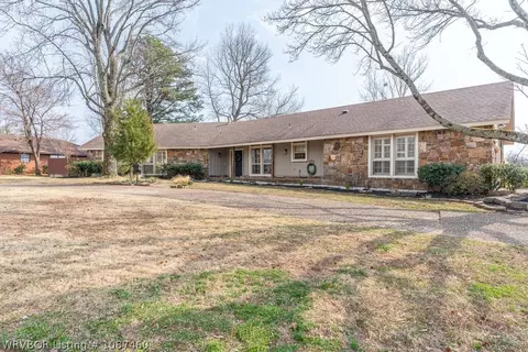 2100 Queensbury Way, Fort Smith, AR 72908 photo 3