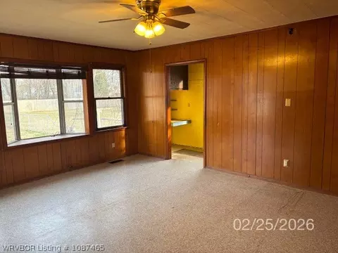 Living - 3418 N 31st St, Fort Smith, AR 72904 photo 1 of 4