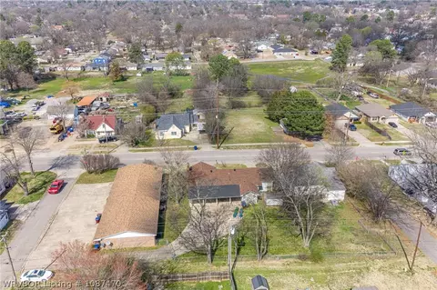 View/Area - 3710 Park Ave, Fort Smith, AR 72903 photo 16 of 17