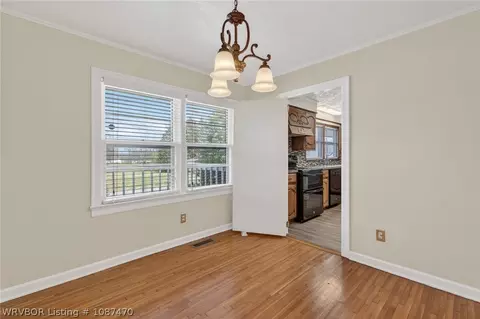 Dining - 3710 Park Ave, Fort Smith, AR 72903 photo 2 of 3