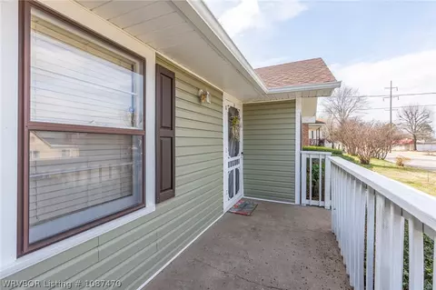 Exterior - 3710 Park Ave, Fort Smith, AR 72903 photo 6 of 7