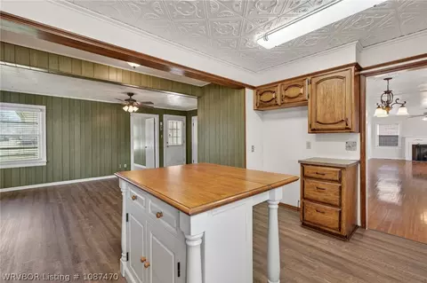 Kitchen - 3710 Park Ave, Fort Smith, AR 72903 photo 6 of 6