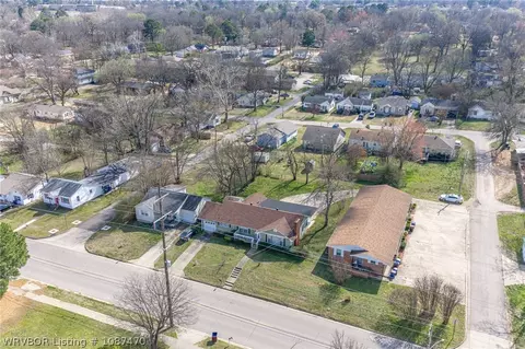 View/Area - 3710 Park Ave, Fort Smith, AR 72903 photo 1 of 17