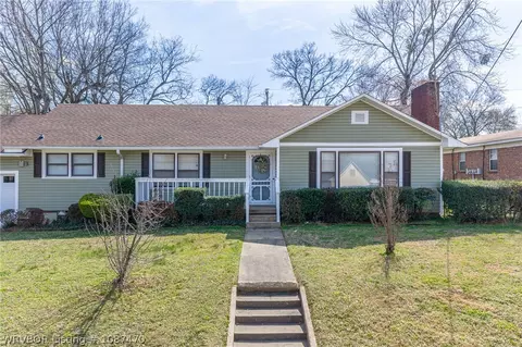 Exterior - 3710 Park Ave, Fort Smith, AR 72903 photo 4 of 7