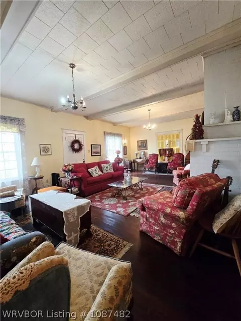 Living - 707 E Walnut St, Paris, AR 72855 photo 1 of 4