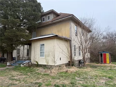 1104 15th St, Fort Smith, AR 72901 photo 2