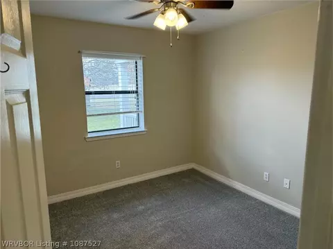 Bedroom - 804 E Pryor Ave, Pocola, OK 74902 photo 2 of 4