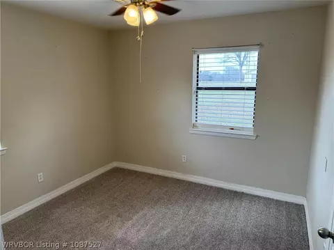 Bedroom - 804 E Pryor Ave, Pocola, OK 74902 photo 4 of 4