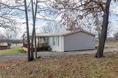 2408 Reeves Rd, Hackett, AR 72937