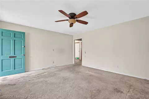 Living - 2015 S Q St, Fort Smith, AR 72901 photo 2 of 3