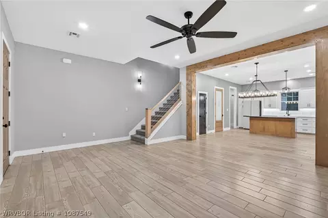 Living - 1914 Ebbing Loop, Barling, AR 72923 photo 5 of 6