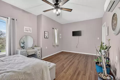 Bedroom - 313 Stone Mountain Loop, Alma, AR 72921 photo 3 of 13